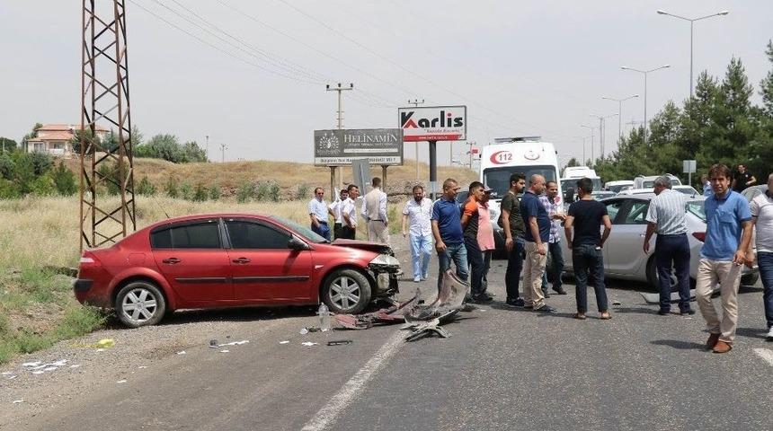 Bayram Ziyaretine Giden Aile Kaza Ge&ccedil;irdi: 7 Yaralı