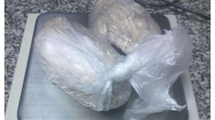 Kovancılar&rsquo;da 2 Ş&uuml;pheli Eroinle Yakalandı