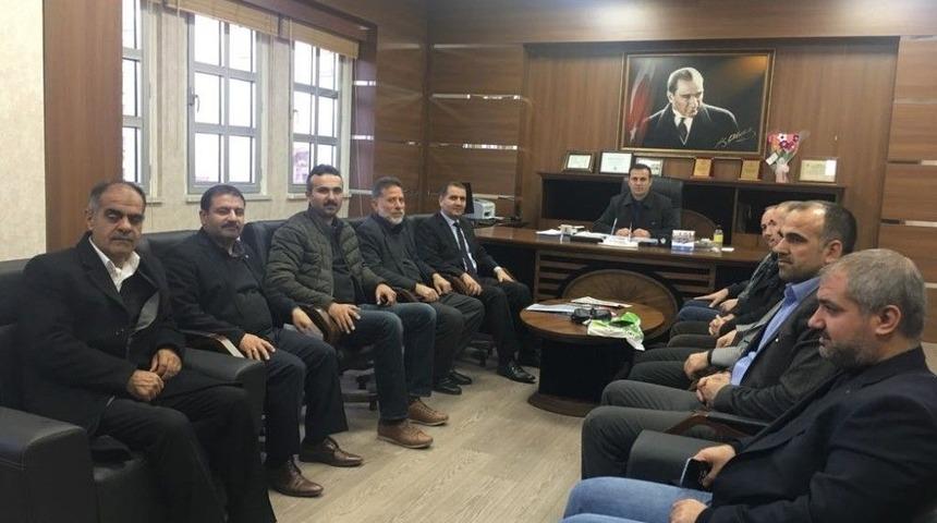 Kahta G&ouml;n&uuml;ll&uuml;ler Platformu M&uuml;d&uuml;r T&uuml;n&ccedil;men İle Bir Araya Geldi