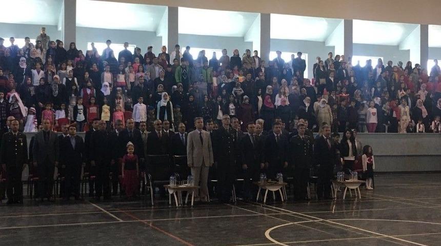 Horasan&rsquo;da 23 Nisan Coşkuyla Kutlandı