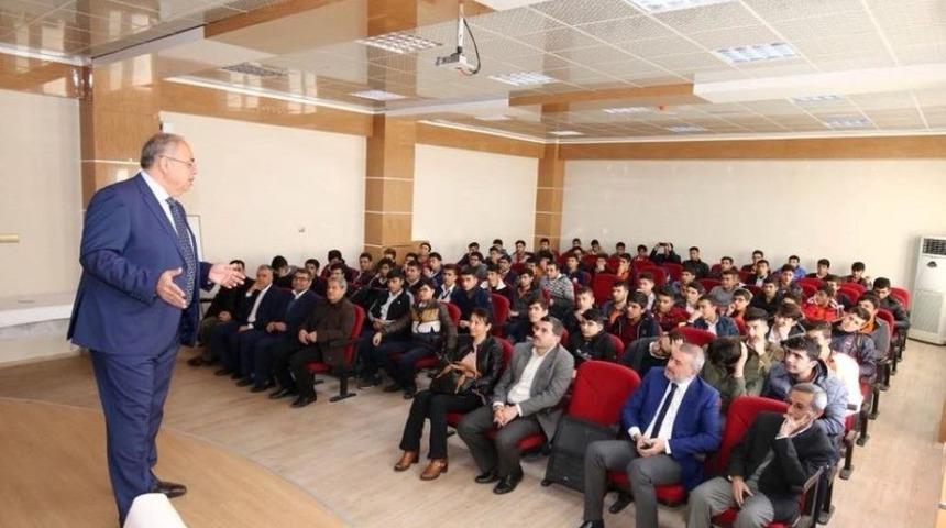 Başkan Kutlu Lise &Ouml;ğrencileriyle Bir Araya Geldi