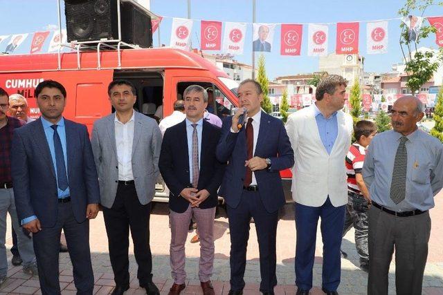 Mhp’li Başkanlardan Selendi Çıkarması