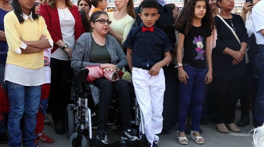 Engelli Annenin Hayali Ger&ccedil;ek Oldu