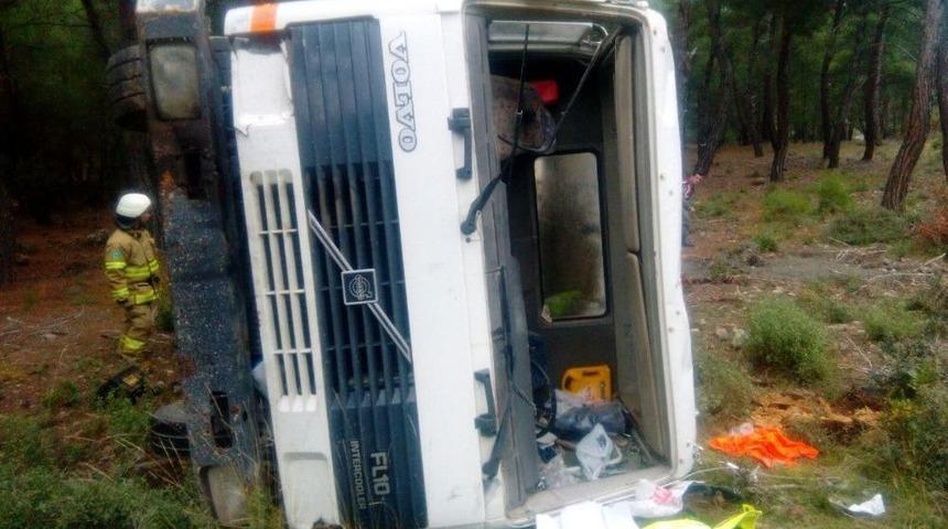 Balıkesir’de Beton Mikseri Takla Attı