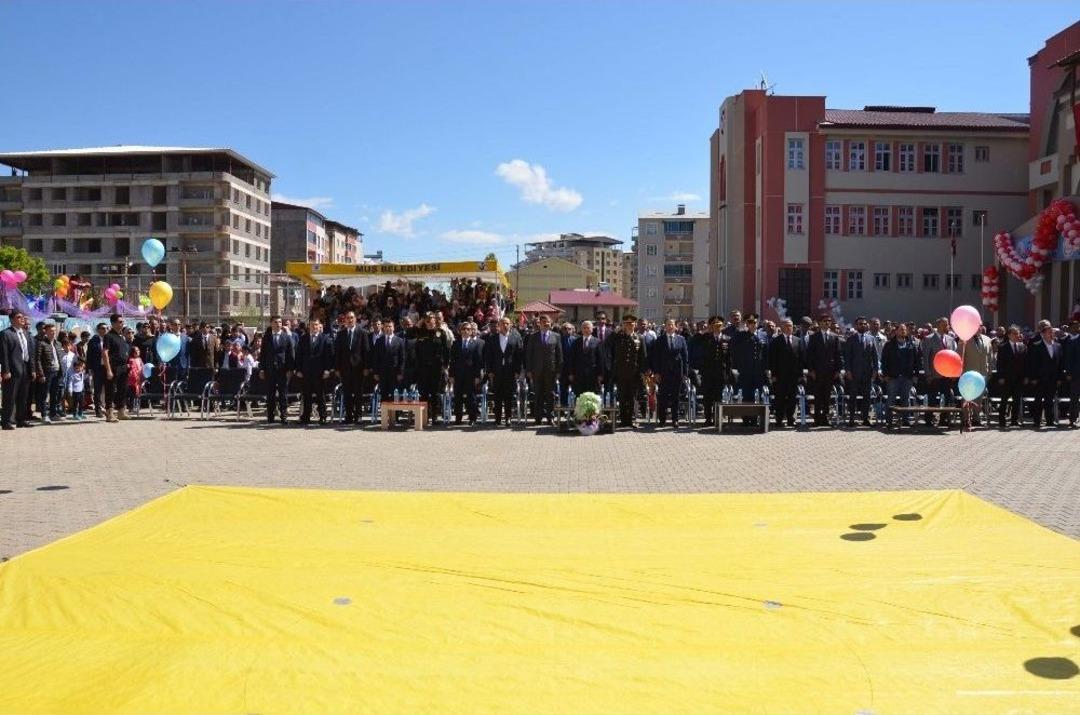 Muş&rsquo;ta 23 Nisan Coşkusu