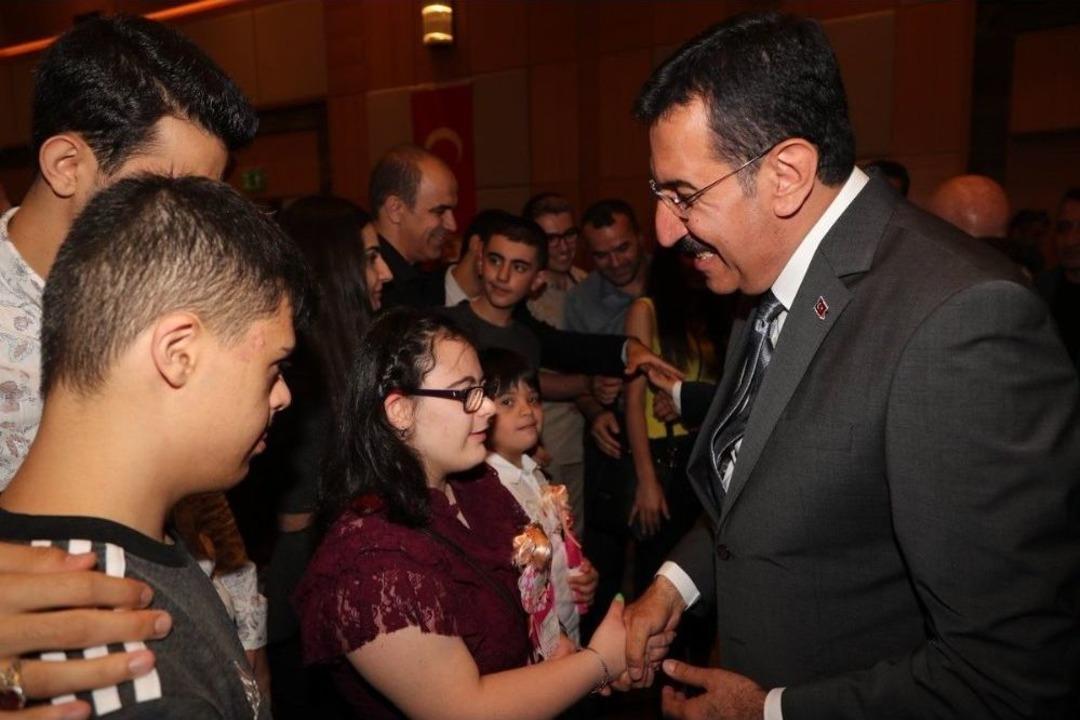 Malatya&rsquo;da Bayramlaşma T&ouml;reni