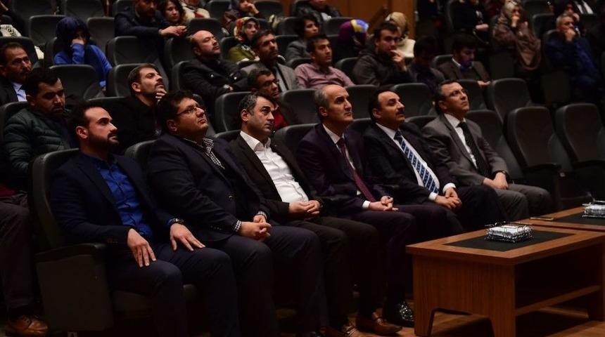 &Ouml;ğretmenler Atık Pil Konusunda Bilgilendirildi