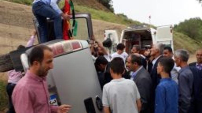 Şemdinli&rsquo;de Trafik Kazası: 4 Yaralı