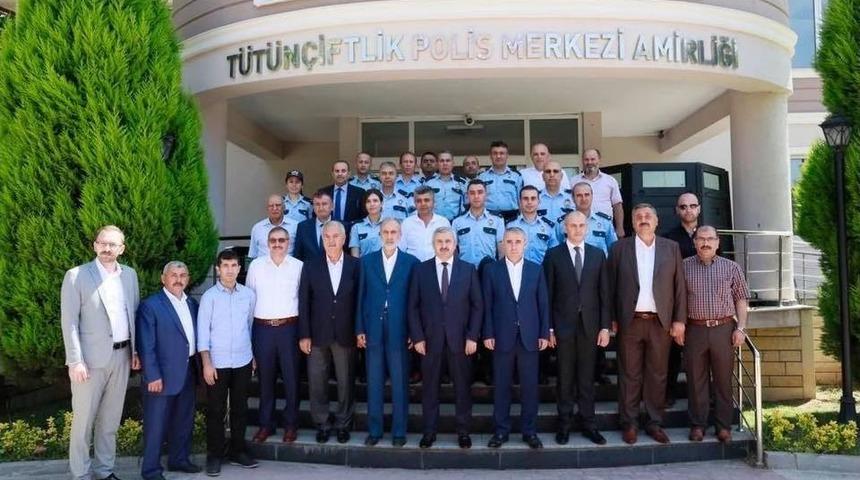 Başkan Baran, Jandarma Ve Emniyet Mensuplarını Bayramını Kutladı
