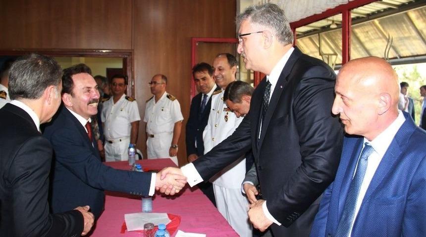 Kdz. Ereğli&rsquo;de Protokol Halkla Bayramlaştı