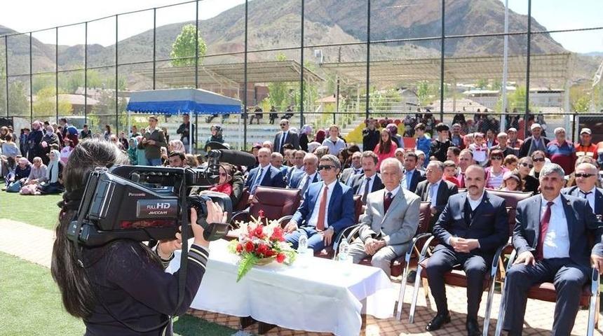 &Ouml;ğrenci Gazeteci Oldu