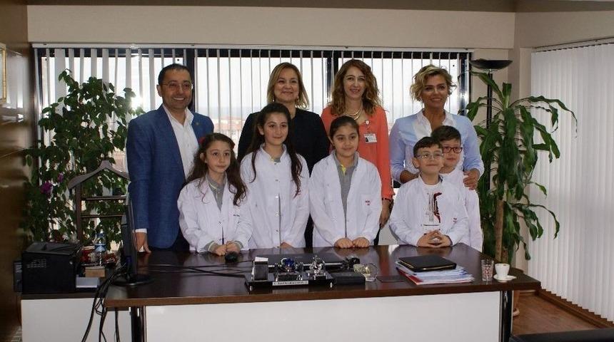 Geleceğin Doktorları, Doktorların Tansiyonunu Ölçtü