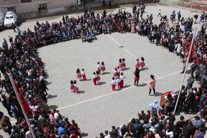 Şemdinli’de 23 Nisan Coşkusu G4