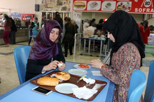 Engelli Üniversite Öğrencisinin En Büyük Hayali Kaymakam Olmak