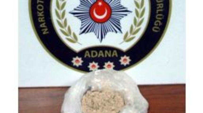 Polislere &Ccedil;arpıp Ka&ccedil;maya &Ccedil;alışan Uyuşturucu Taciri Tutuklandı