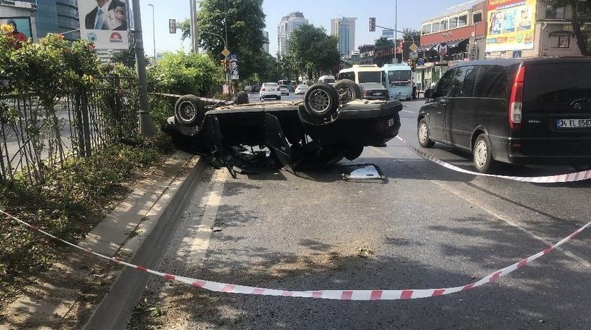 Levent&rsquo;te Otomobil Takla Attı: 1 Yaralı
