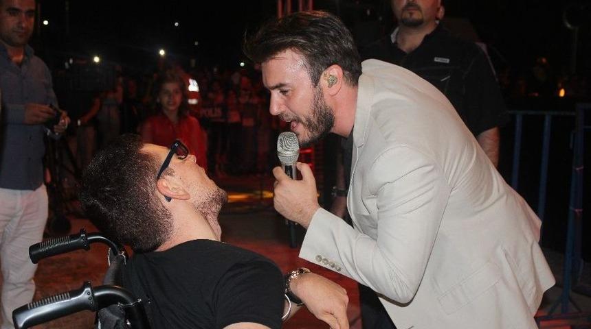 Elazığ&rsquo;da Mustafa Ceceli R&uuml;zgarı