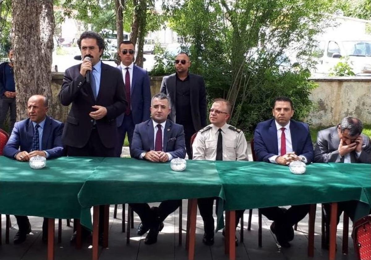 Gevaş İl&ccedil;esinde Bayramlaşma