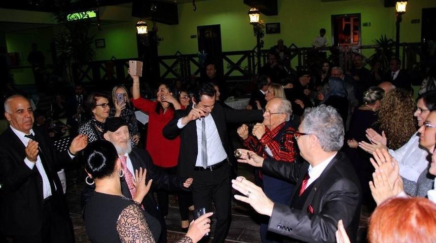 Huzurevi Sakinleri İ&ccedil;in Yılbaşı Partisi