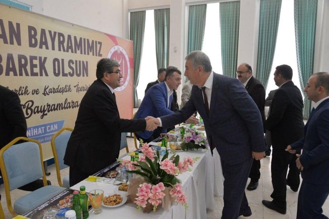 Bilecik&rsquo;te Protokol &Uuml;yeleri Bir Araya Geldi