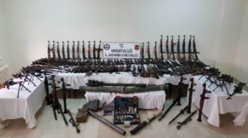 Y&uuml;ksekova&rsquo;da Ele Ge&ccedil;irilen Pkk Cephaneliğinin Detayları A&ccedil;ıklandı