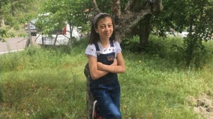 Minik Kardeşlerden Cumhurbaşkanı Erdoğan İ&ccedil;in Y&uuml;rek Isıtan Şarkı