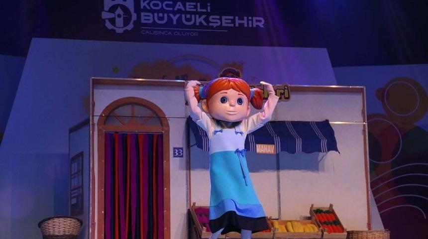 Elif&rsquo;in D&uuml;şleri M&uuml;zikali &Ccedil;ocukları Eğlendirdi