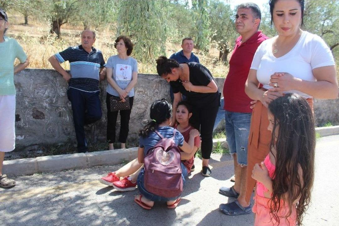 Ayvalık&rsquo;ta Şerit Değiştiren Otomobil Az Daha Faciaya Neden Oluyordu; 7 Yaralı