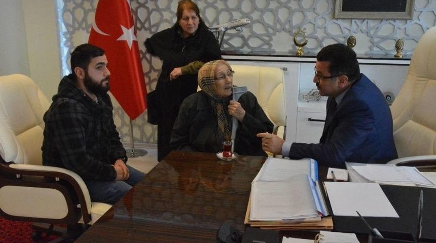 Gen&ccedil;, Halk G&uuml;n&uuml;&rsquo;nde Vatandaşları Dinledi