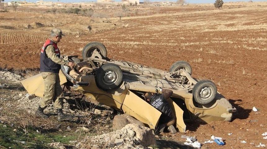 Şanlıurfa&rsquo;da Otomobil Takla Attı: 1&rsquo;i Ağır 5 Yaralı