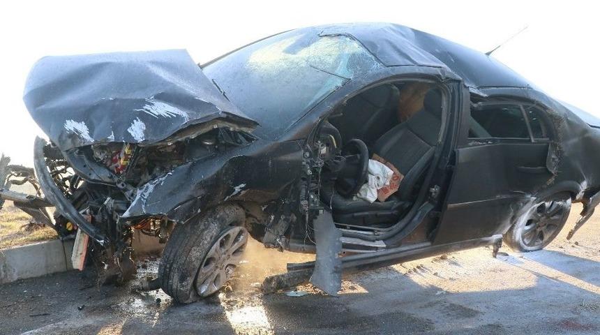 Aksaray&rsquo;da Trafik Kazası: 2 Yaralı