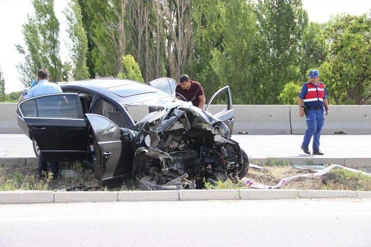 Bir Araba Bir Aileye Mezar Oldu G2