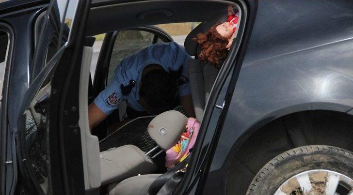 Bir Araba Bir Aileye Mezar Oldu G4