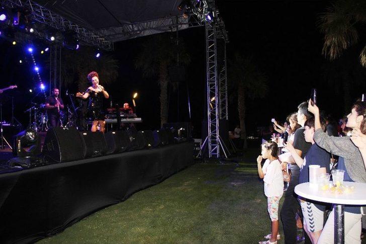 Işın Karaca Dolandırıcılıktan Aranan Eski Kocası Hakkında İlk Kez Konuştu G2