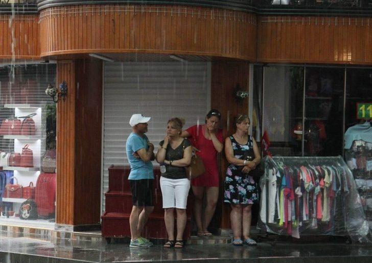 Antalya’da Bayram Yağmuru G4