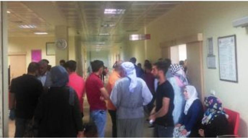 Ergani&rsquo;de Duvar Tartışması: 3 Yaralı