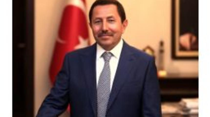 Sakarya Valisi İrfan Balkanlıoğlu&rsquo;dan İha&rsquo;ya Kutlama