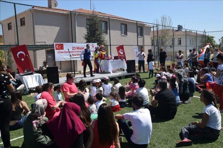 Çocukla Çocuk Oldular G4