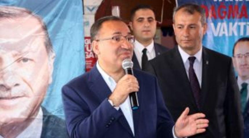 Hayvanlara Eziyet Edenlere Hapis Cezası Geliyor