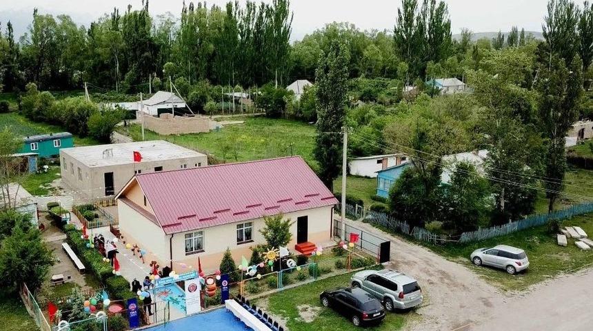 Kırgızistan&rsquo;da Eğitime Destek Devam Ediyor