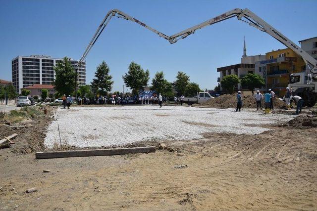 Yunusemre’den Cumhuriyet Mahallesi’ne Sağlık Yatırımı