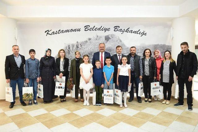 23 Nisan’ın Belediye Başkanı Zeynep Sude Oldu