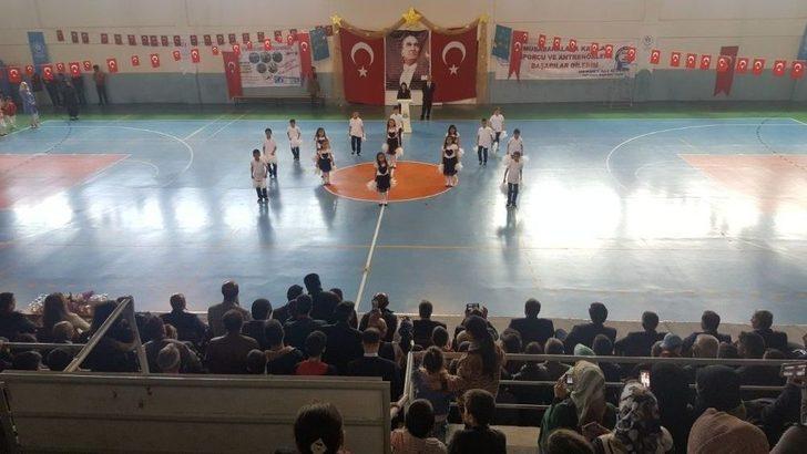 Tatvan’da 23 Nisan Coşkusu G1