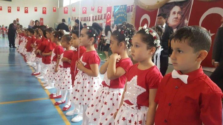 Tatvan’da 23 Nisan Coşkusu G5