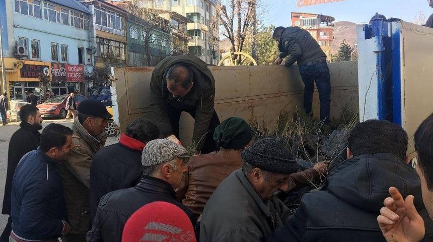 Tunceli&rsquo;de "ağa&ccedil; Kesme, Fidan Dik" Kampanyası