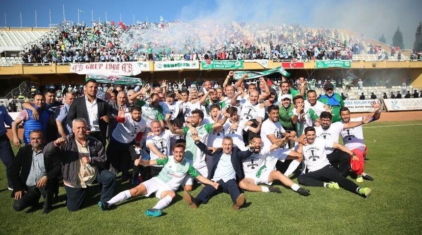 Serik Belediyespor 3. Lige Y&uuml;kseldi