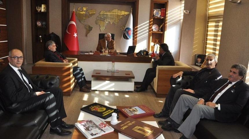 Başkan Kara&ccedil;anta, Esnaf Odaları Başkanlarıyla Bir Araya Geldi