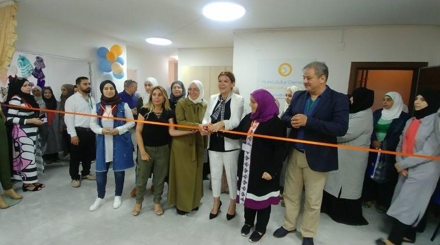 Suriyeli Kadınlar Sergi A&ccedil;tı