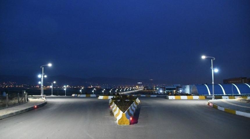 Adıyaman &Uuml;niversitesi Merkez K&uuml;lliyesi Yol Genişletme &Ccedil;alışmalarında Sona Gelindi