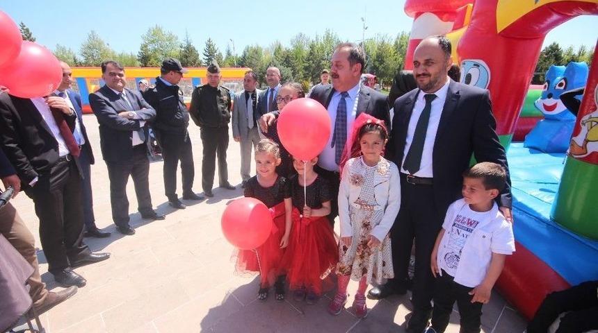 Beyşehir Belediyesinden Bayram Hediyesi, Şişme Oyun Parkı Eğlencesi